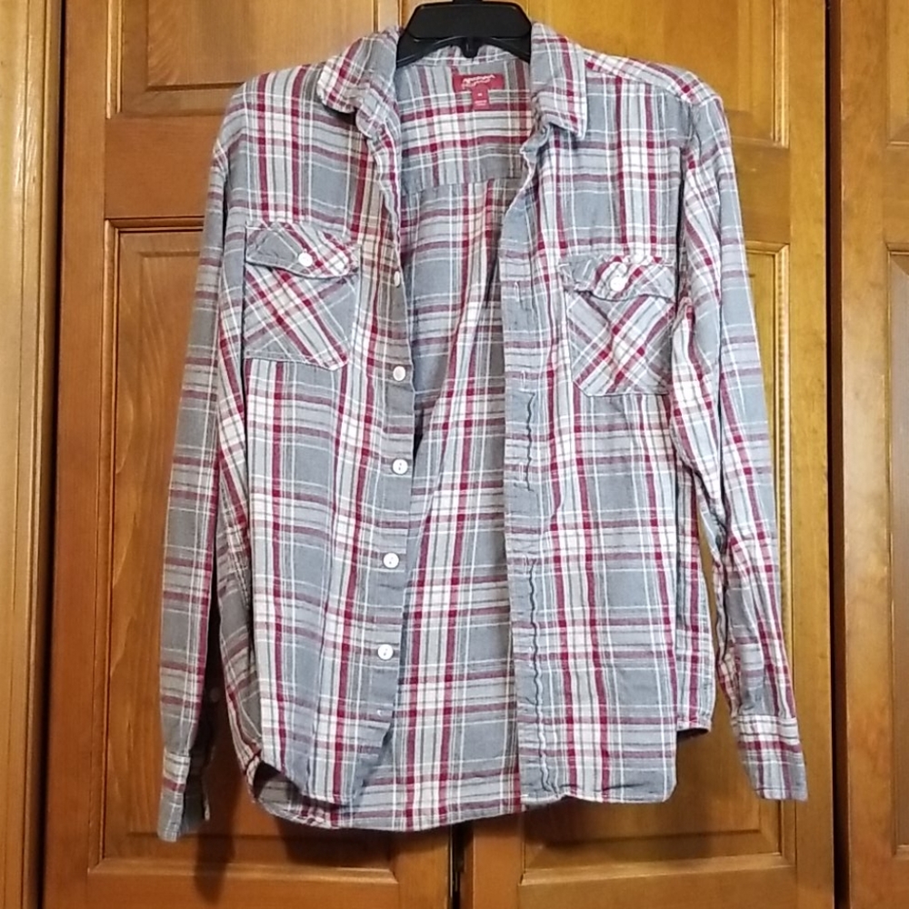 Men's flannel shirt